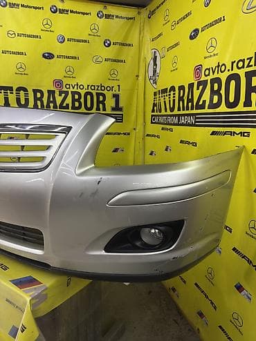 таета авесис: Бампер Toyota, Б/у, Оригинал — 2