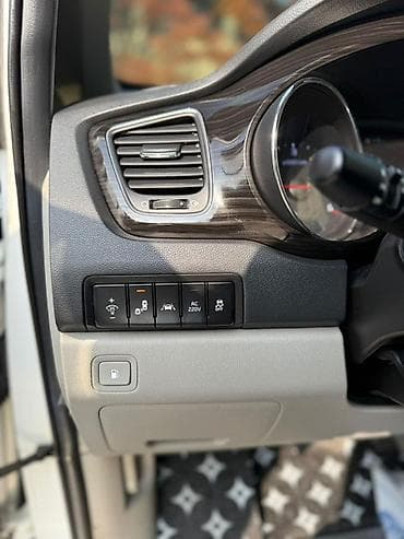 reno t: Kia Carnival: 2020 г., 2.2 л, Автомат, Дизель, Минивэн — 5