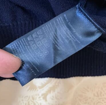 милицейская футболка: Свитшот Tommy HillFigher Размер: L (180-185) Состояние: 9/10 Цвет — 4