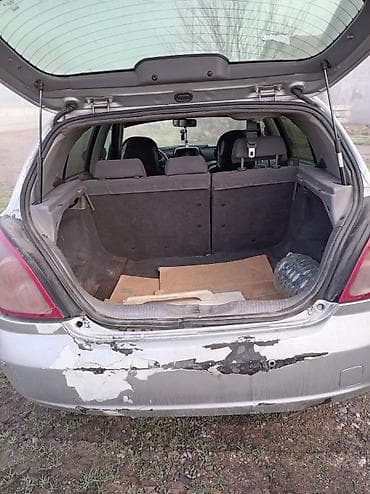 mini itx: Nissan Almera: 2004 г., 1.8 л, Механика, Бензин, Хэтчбэк — 9