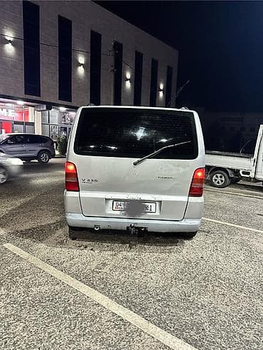 обмен на две машины: Mercedes-Benz Vito: 1999 г., 2.3 л, Механика, Дизель, Минивэн — 4