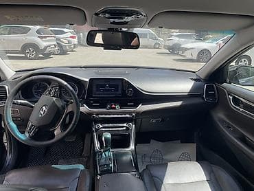 v class: Hyundai Grandeur: 2017 г., 3 л, Автомат, Газ, Седан — 2