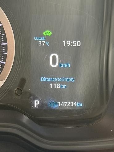 тойота королла 2021: Toyota Corolla: 2021 г., 1.8 л, Автомат, Гибрид, Седан — 8