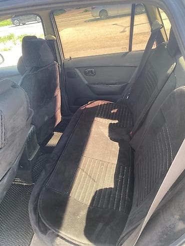 lada 2113: Седан серебристого цвета, 4 двери, кузов классической формы. Основные — 8