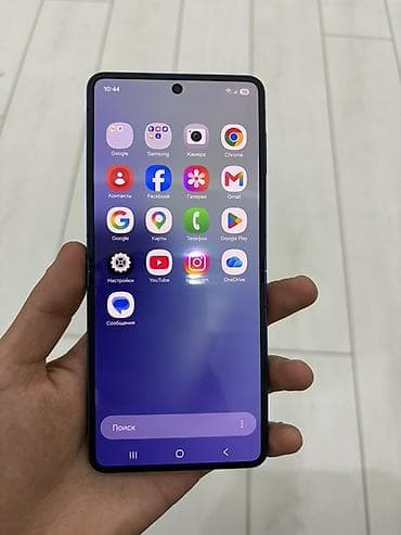 samsund: Samsung Galaxy Z Flip7, Новый, 256 ГБ, цвет - Синий — 10
