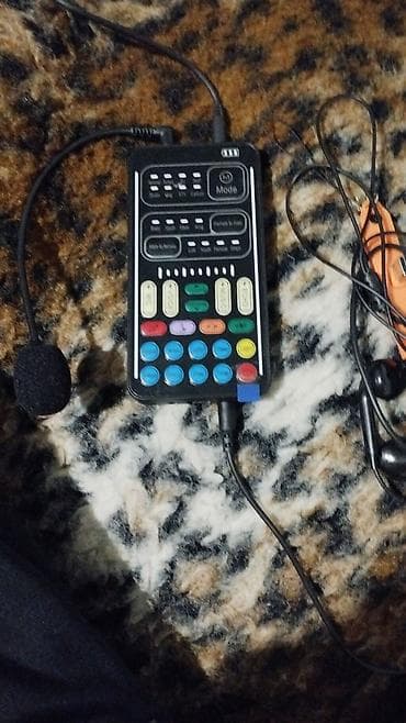 Студийный, Без усилителя, Разъем: USB порт, Есть эквалайзер at lalafo.kg Студийный, Без усилителя, Разъем: USB порт, Есть эквалайзер
