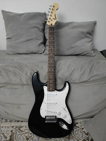 гитара для начинающих купить: ЭлектроГитары, аккустические гитары, разные, все отстроенные, готовые — 9