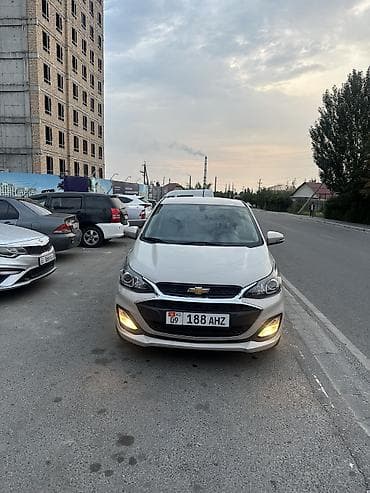 Chevrolet Spark: 2019 г., 1 л, Вариатор, Бензин, Хетчбек — 4