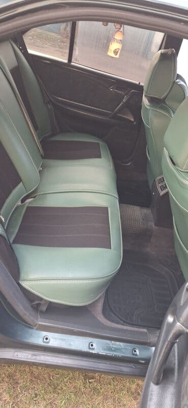 домкрат гидравлический для вытяжки авто: Mercedes-Benz E-Class: 1997 г., 3.2 л, Механика, Бензиновая, Седан — 11