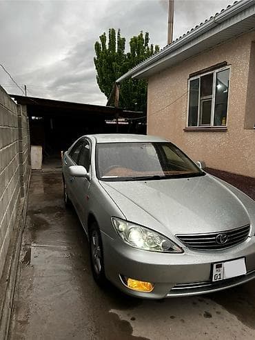 Toyota Camry: 2005 г., 2.4 л, Автомат, Бензин, Седан — 2