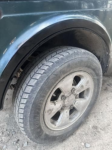 ВАЗ (ЛАДА): ВАЗ (ЛАДА) 4x4 Niva: 1998 г., 1.7 л, Кол менен иштөөчү, Бензин, Жол тандабас — 6