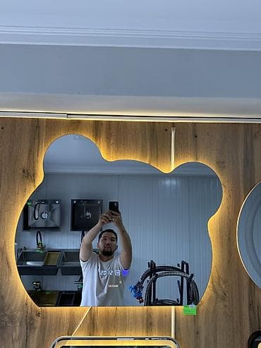 зеркало для туалетного столика: Зеркала с LED‑подсветкой и сенсорным управлением - Круглое зеркало с — 8