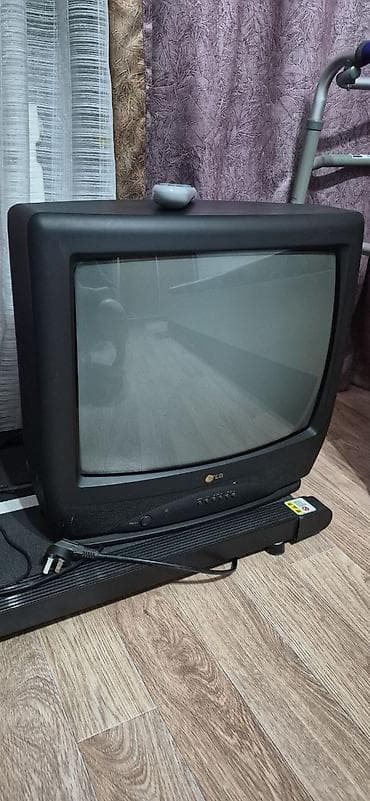 телевизор lg пульта: Продается телевизор LG. Рабочий. В хорошем состоянии с пультом. (в — 1
