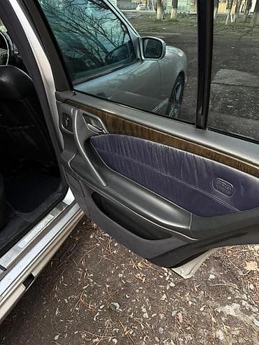 толка оптом: Mercedes-Benz E-Class: 2000 г., 4.3 л, Автомат, Бензин, Седан — 6