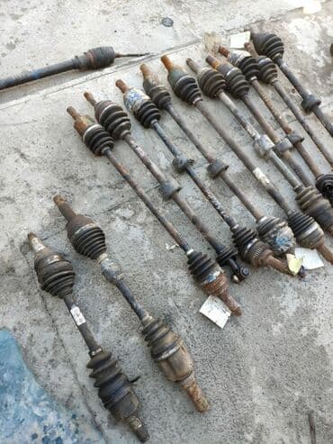 художник рисуем на: Граната Наружная Suzuki Б/у, Оригинал — 1