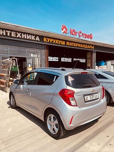 leksus nx: Chevrolet Spark: 2017 г., Хэтчбэк — 5