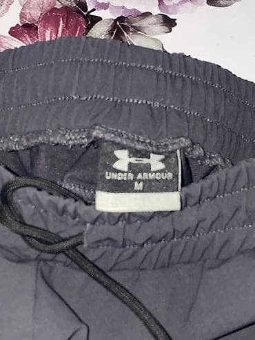 рабочий одежда: Спортивные брюки Under Armour Project Rock - Размер: M (бирка на — 3