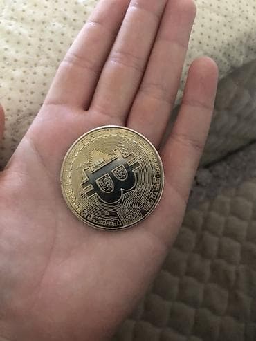 мерч: Памятная монета Bitcoin (реплика) - Диаметр: около 40 мм - Цвет — 2