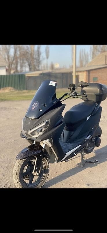 bbs 15: Скутер (максискутер) черного цвета.можно договорится звоните по номеру — 4