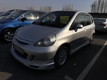 124 е: Honda Fit: 2004 г., 1.5 л, Автомат, Бензин, Хэтчбэк — 2