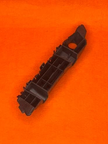 спортивные блины купить: Черное пластиковое крепление для бампера, разработанное для надежной — 2