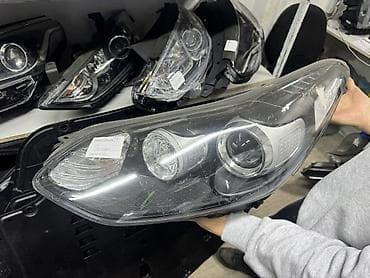 tayota funcargo: Передняя левая фара Kia — 1