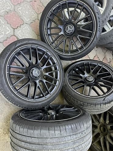 Комплект литых дисков с шинами для Mercedes (стиль AMG) W222 W218 — 6