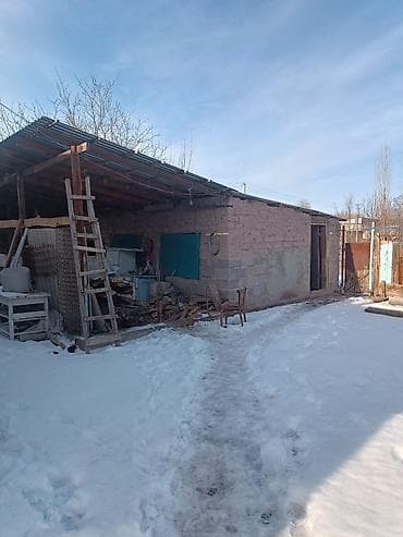 Кыймылсыз мүлк: Продам дом СРОЧНО!!! район первой школы — 2