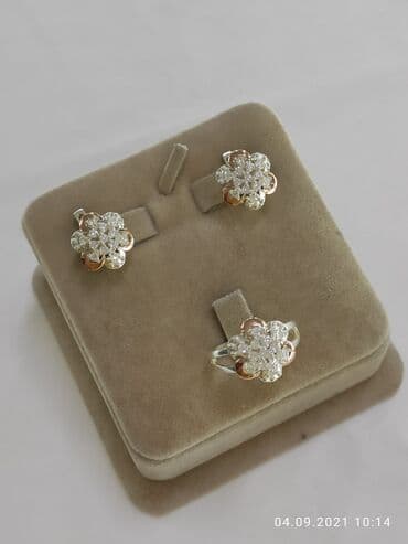 эксклюзивные свадебные пригласительные: Набор с камнями Сапфир Серебро покрыто золотом пробы 925 Качество — 3