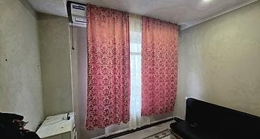 кирпичный дом: Продам 1 к -студию. Площадь кв 35 м2. Материал стен кирпич — 4
