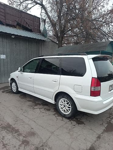 fr v: Mitsubishi Grandis: 1998 г., Минивэн — 2