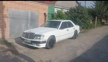 Mercedes-Benz E-Class: 1990 г., 2.3 л, Механика, Бензин, Седан — 1