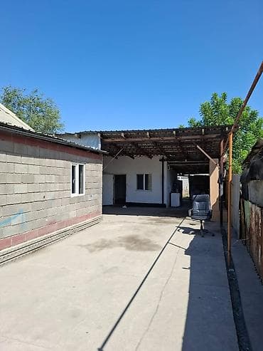 2 к кв: Земельный участок с жилым домом и прилегающим двором в частном — 4