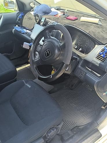 Унаа сатуу: Honda Civic: 2001 г., Хетчбек — 5