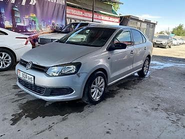 грузовой авто: Volkswagen Polo: 2013 г., Механика, Бензин, Седан — 3