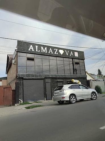 стол парикмахера: Сдаю помещение с хорошим ремонтом и в хорошей локацией. под бизнес — 4