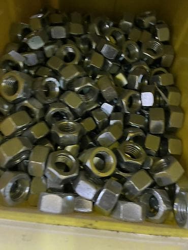 Шестигранные гайки (металлические) - Тип: стандартные шестигранные