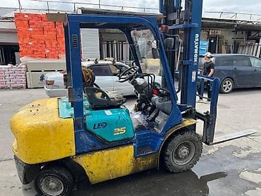 72: Погрузчик, Komatsu, Колесный, Вилочный — 4