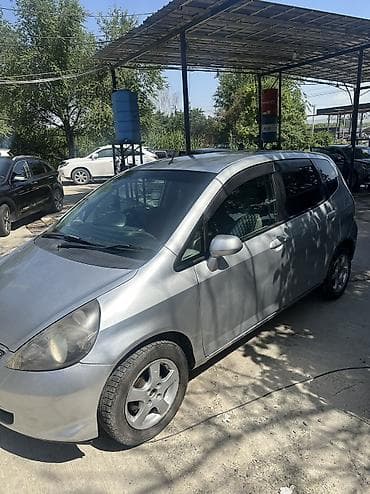 lexus rx 350 2021: Honda Fit: 2002 г., 1.3 л, Вариатор, Бензин, Хэтчбэк — 4