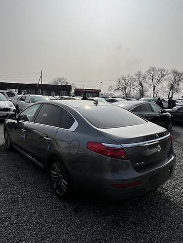 Renault: Renault : 2019 г., 2 л, Автомат, Газ, Седан — 4