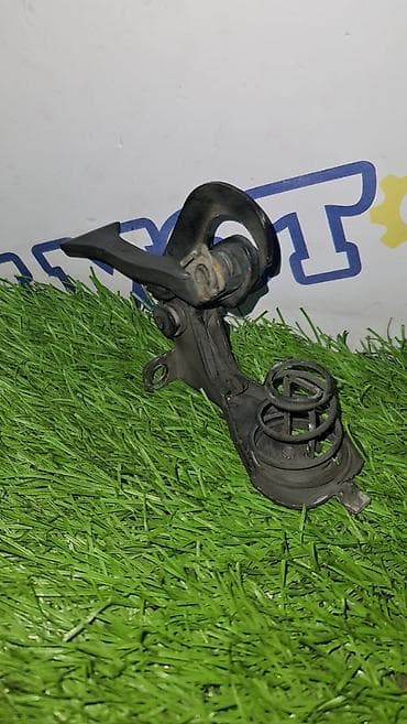 e55 compressor: Mercedes-Benz S320 w140 1996 г. замок капота — 1