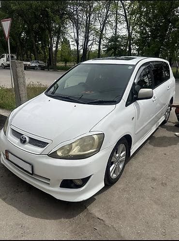 аудио техника: Toyota Ipsum: 2004 г., 2.4 л, Автомат, Бензин, Универсал — 1