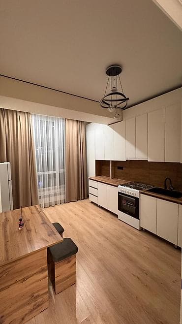 хата сутки: 1 комната, Люкс, элитка, Дордой Плаза ТРЦ, Бытовая техника — 4