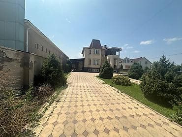 ПРОДАЕТСЯ ПРОСТОРНЫЙ ДОМ В АРЧА-БЕШИКЕ Локация: - Арча-Бешик, первая