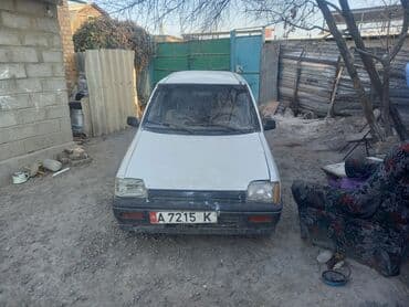 сивик бишкек: Хэтчбек компакт-класса, 5 дверей, белый цвет кузова, черные бамперы и — 2