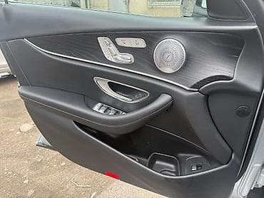 титан е34: Mercedes-Benz E-Class: 2019 г., 2 л, Автомат, Бензин, Седан — 10