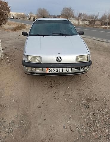 Volkswagen Passat: 1988 г., 1.8 л, Бензин, Седан at lalafo.kg Volkswagen Passat: 1988 г., 1.8 л, Бензин, Седан