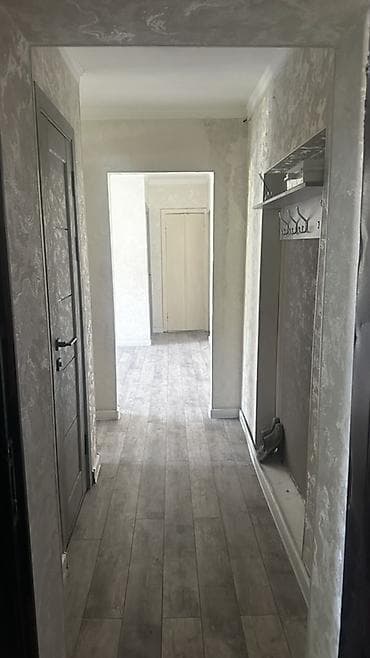 помощник в магазин: 3 комнаты, 54 м², 104 серия, 3 этаж, Евроремонт — 2