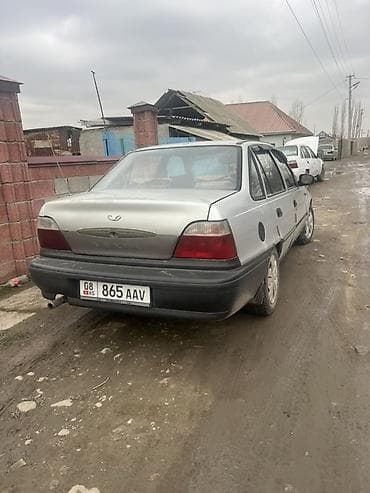 mazda demio каропка: Daewoo Nexia: 2005 г., Седан — 5