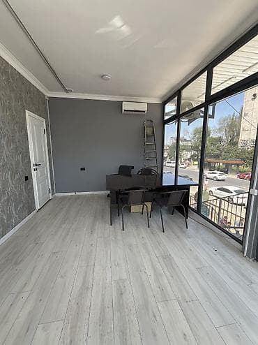 садырбаева 110: Кеңселерди ижаралоо, 18 м², Административдик имаратта, 1-катар, Өзүнчө санитардык түйүнү менен — 3